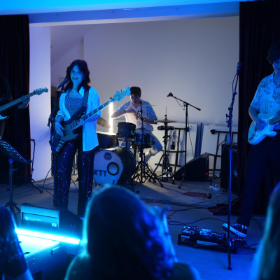 Mladi izpostavili svoja stališča in žurali z bendom SP!CY