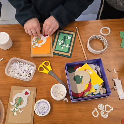 Izdelava čestitk (z mentorico Fani Zorec)